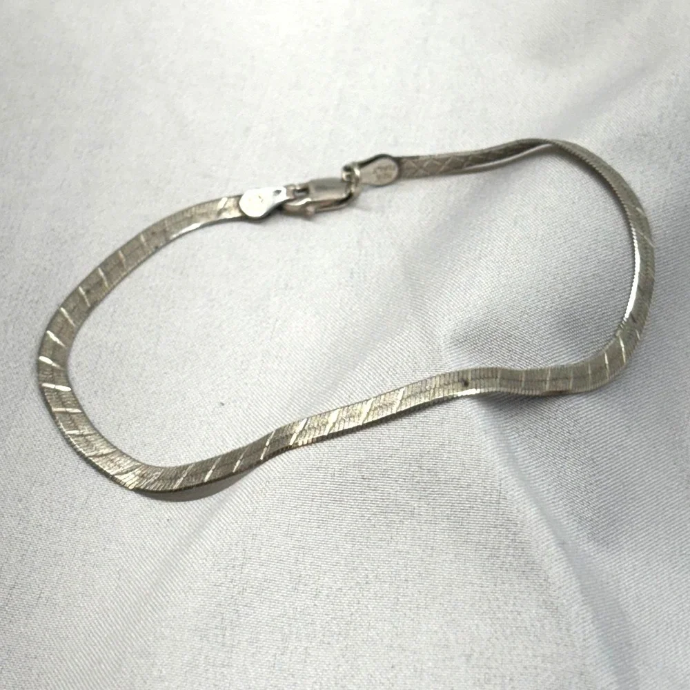 Italy Herringbone Bracelet Womens 7.5 Silver Fair Reversible Diamond Cut 925